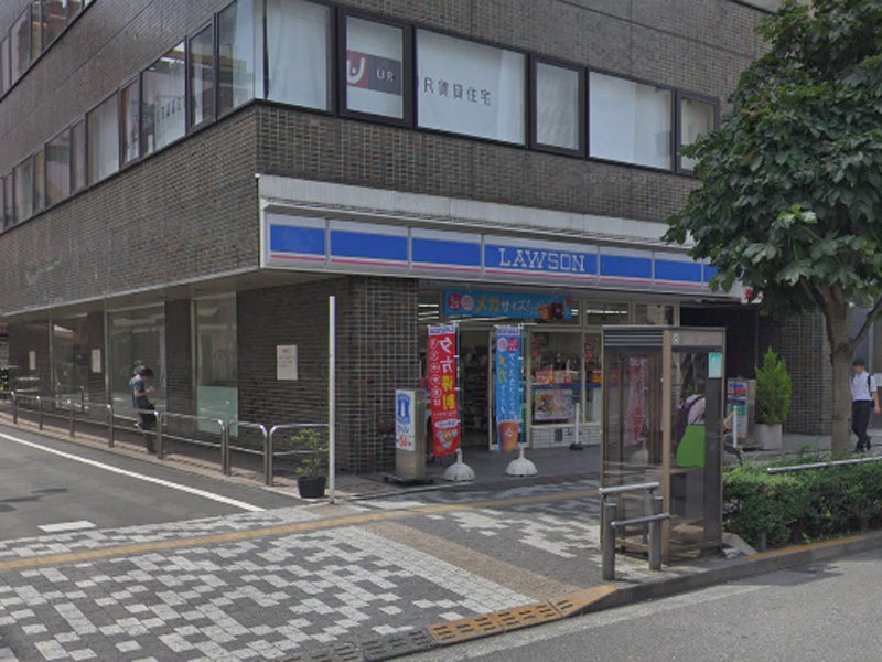ローソン八王子東町店(旧「三井のリハウス」隣)(八王子駅北口)